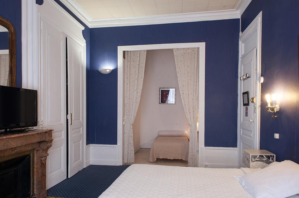Des Facultés Hotel
